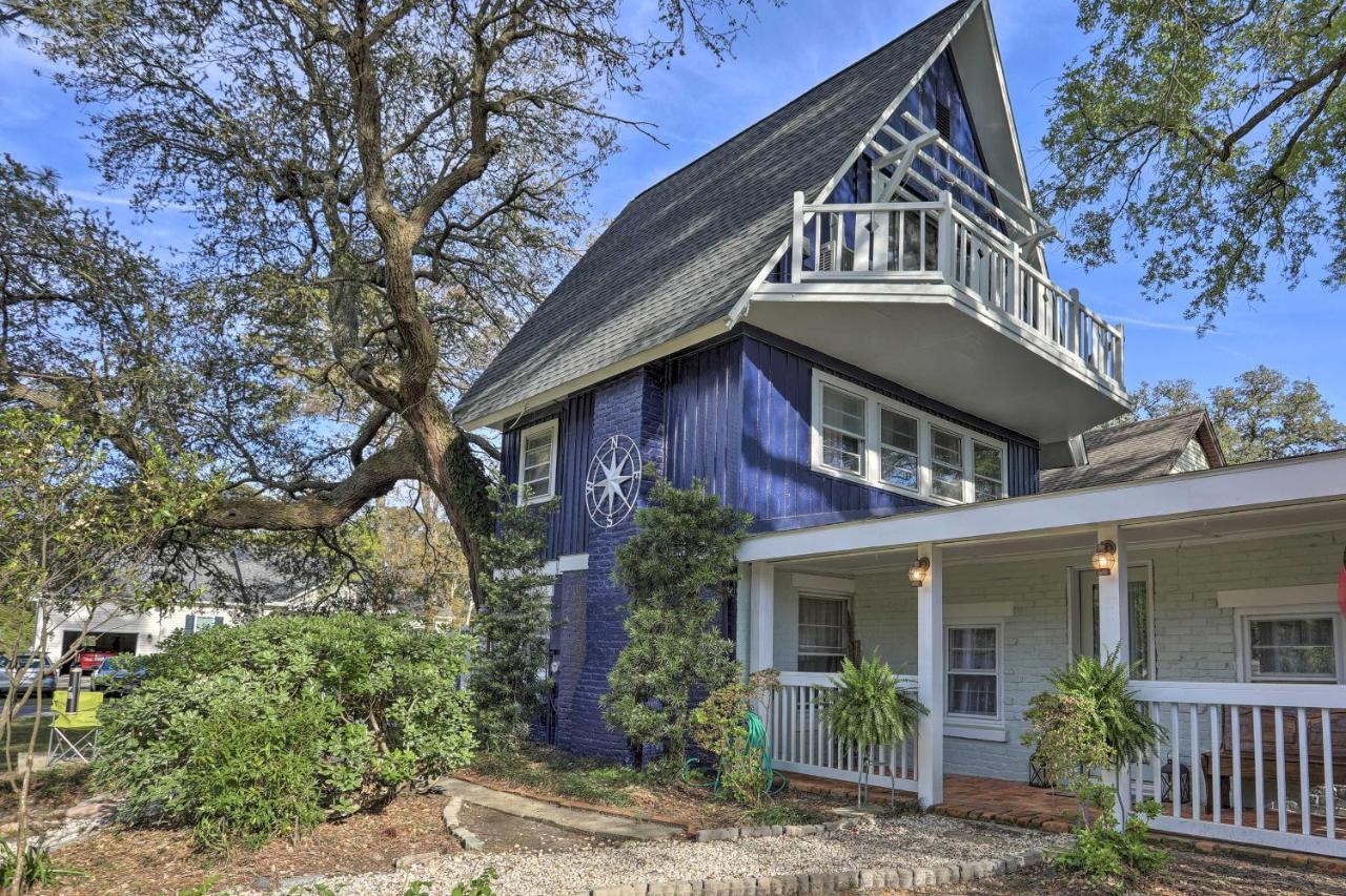 Coastal, Walkable Home In Historic Southport! 외부 사진