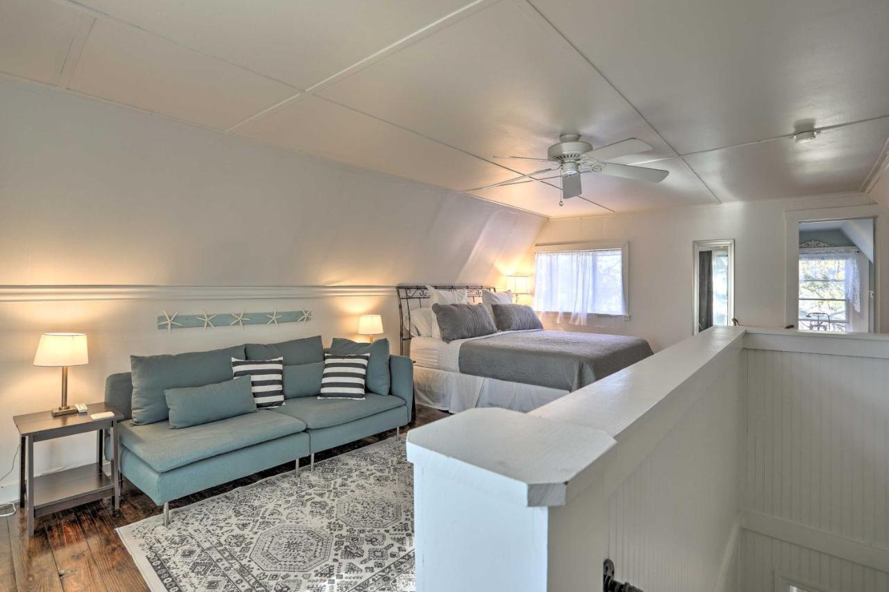 Coastal, Walkable Home In Historic Southport! 외부 사진