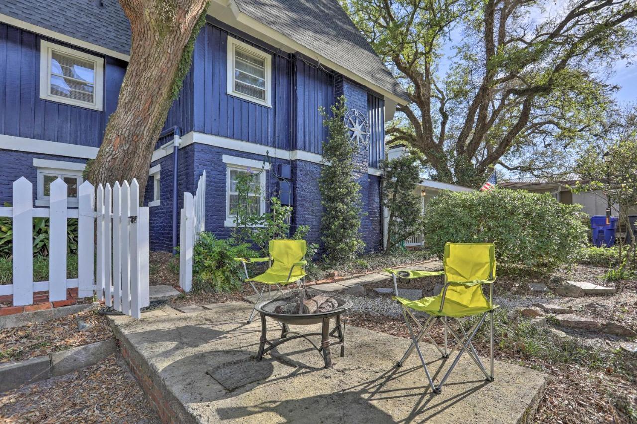 Coastal, Walkable Home In Historic Southport! 외부 사진